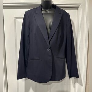 Tailored Black 12T Blazer - 29” Length, 21” Bust - Classic & Versatile
